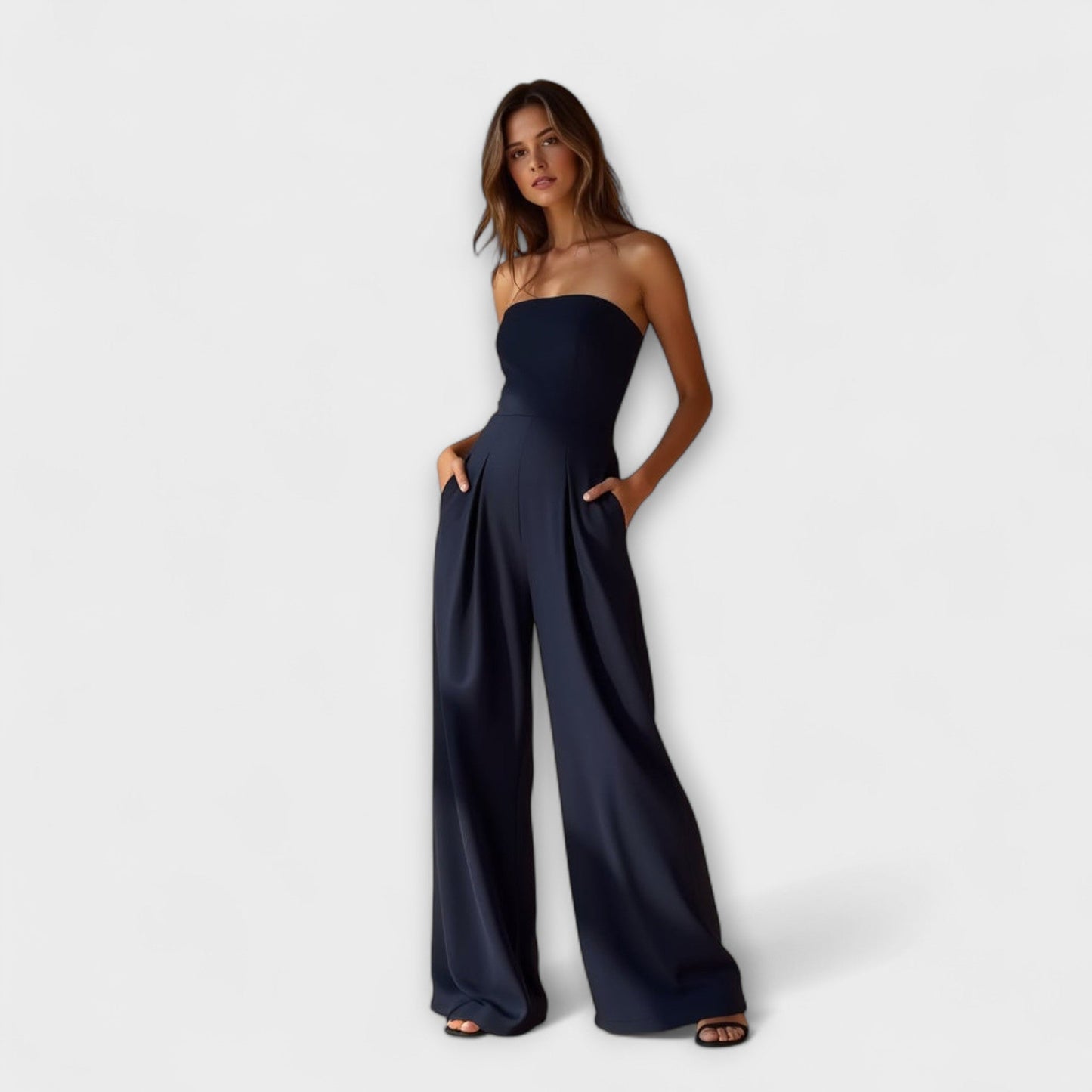 Amélie – Elegant strapless jumpsuit