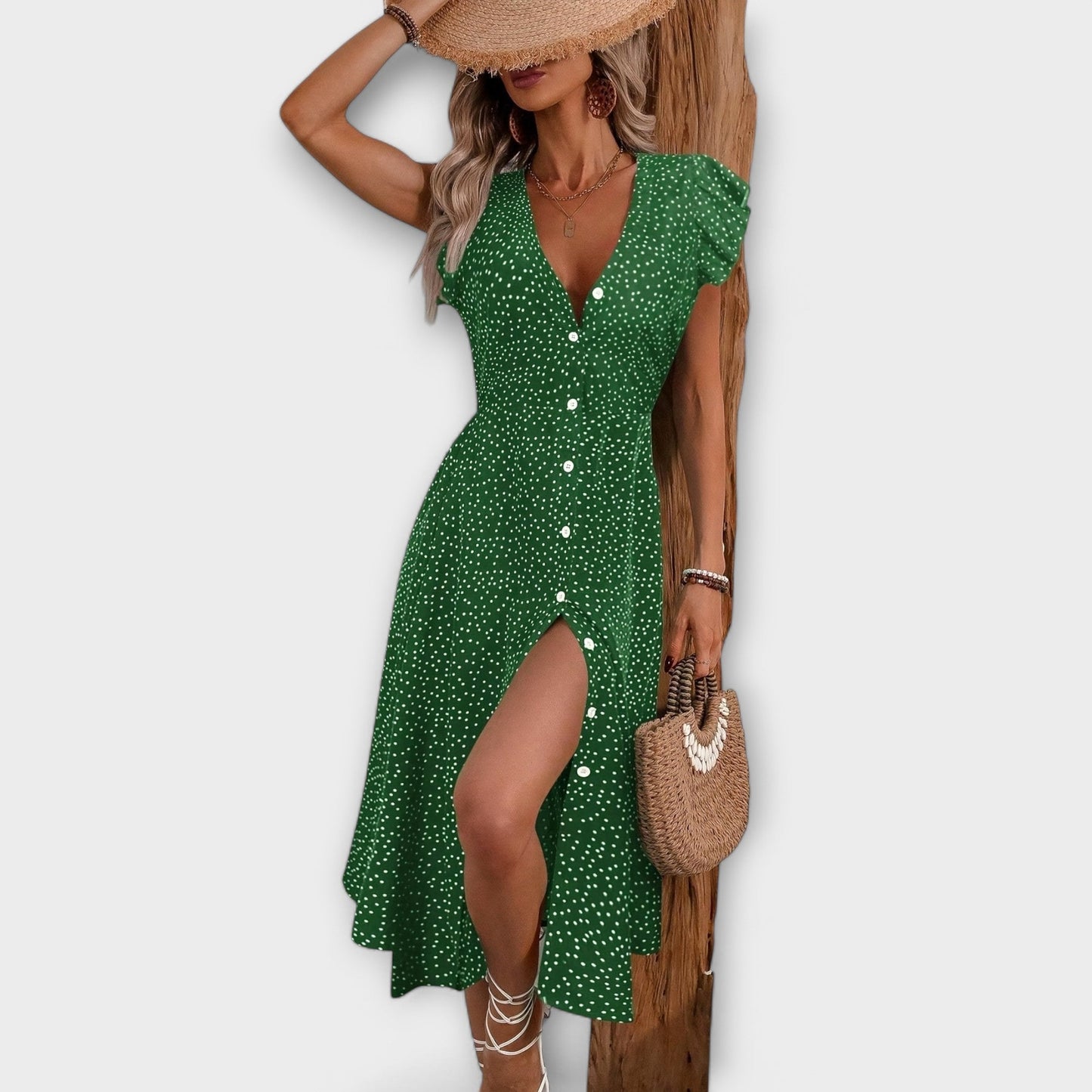 Snygg midiklänning med prickar